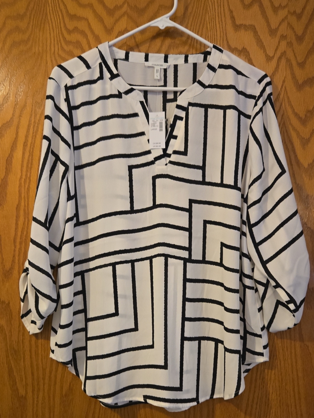 Maurices White & Black Geometric V-neck Blouse - Women's Top